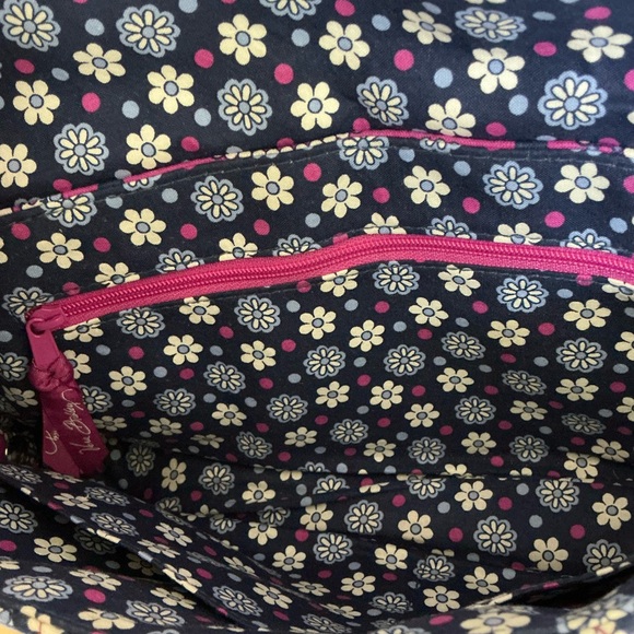 BRAND NEW WITHOUT TAGS VERA BRADLEY NOT JUST A CLUTCH BAG IN PURPLE BLUE PRINT - Picture 6 of 10